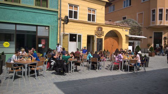 Gratar Urban