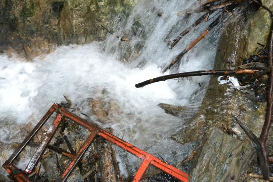 Tamina Waterfall
